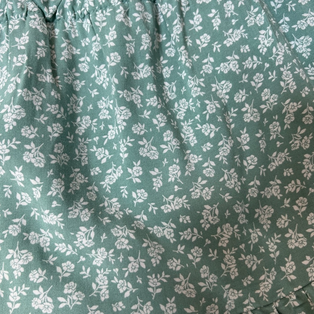 green floral mini skirt